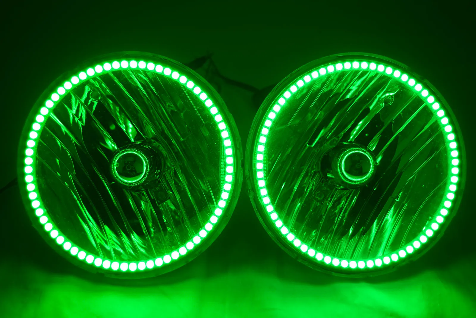 2007-16 Jeep Wrangler JK Headlights - ORACLE ColorSHIFT RGB Halo Kit   1.0 Remote