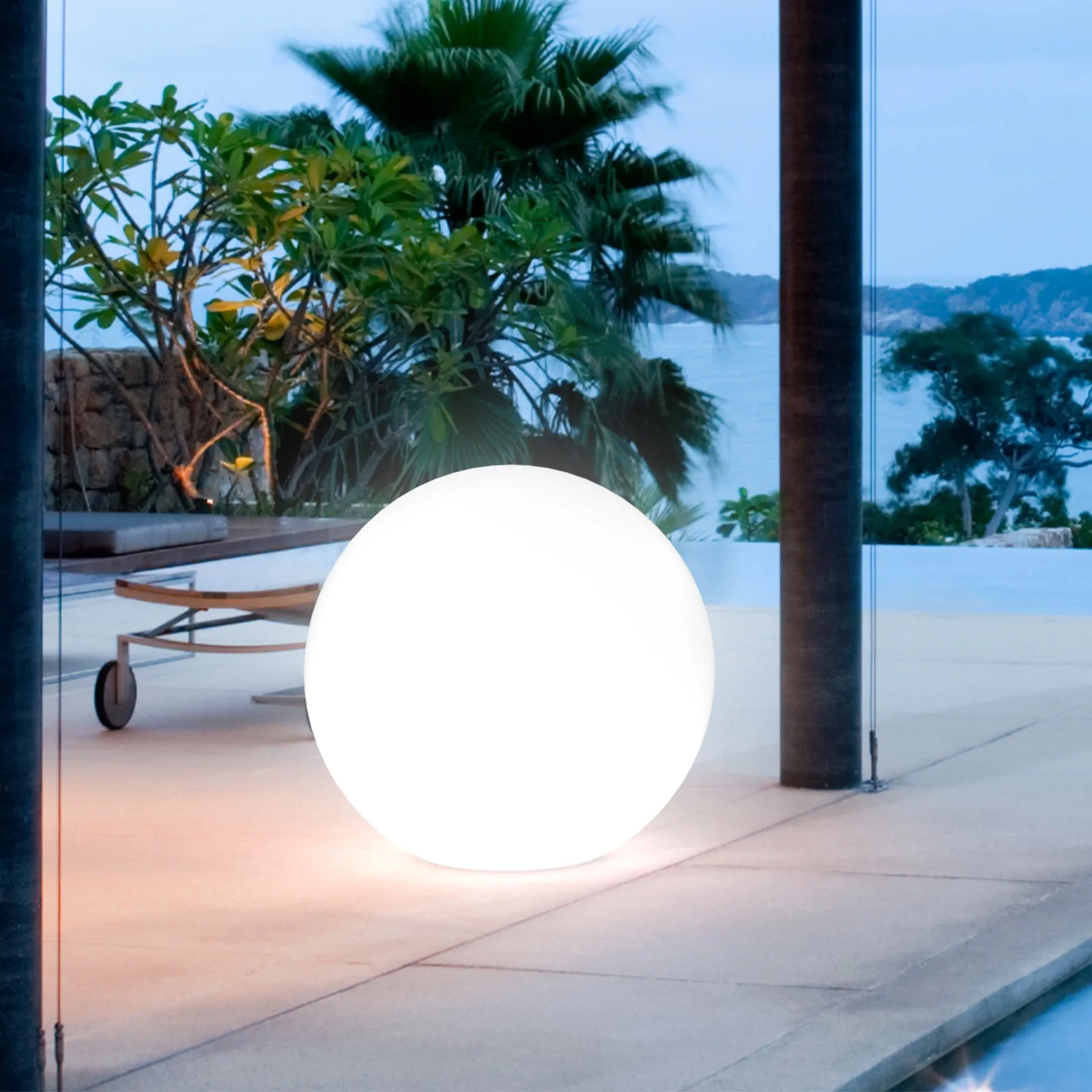 30cm Outdoor Fullmoon RGB LED Ball Light Solar & AC Adaptor Charging IP65