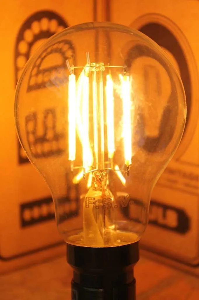 4W E27 Filament LED A60 Round 2200K Bulb Dimmable