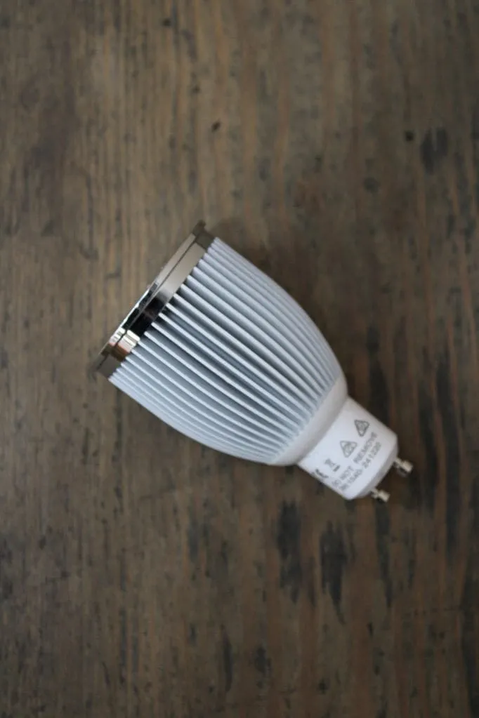 9W LED GU10 3000K/ 4000K/ 5000K Bulb Non-Dimmable