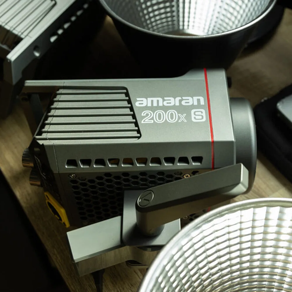 Aputure Amaran 200X-S 200W Bi-Colour COB LED Light