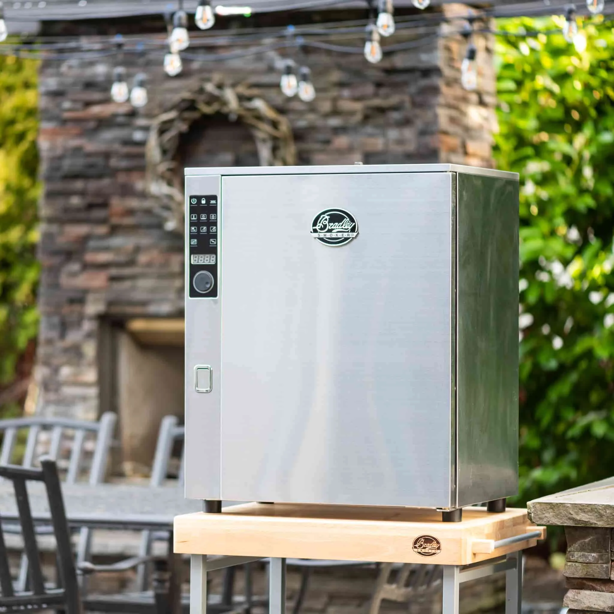 Bradley Professional P10 4-Rack Electric Smoker