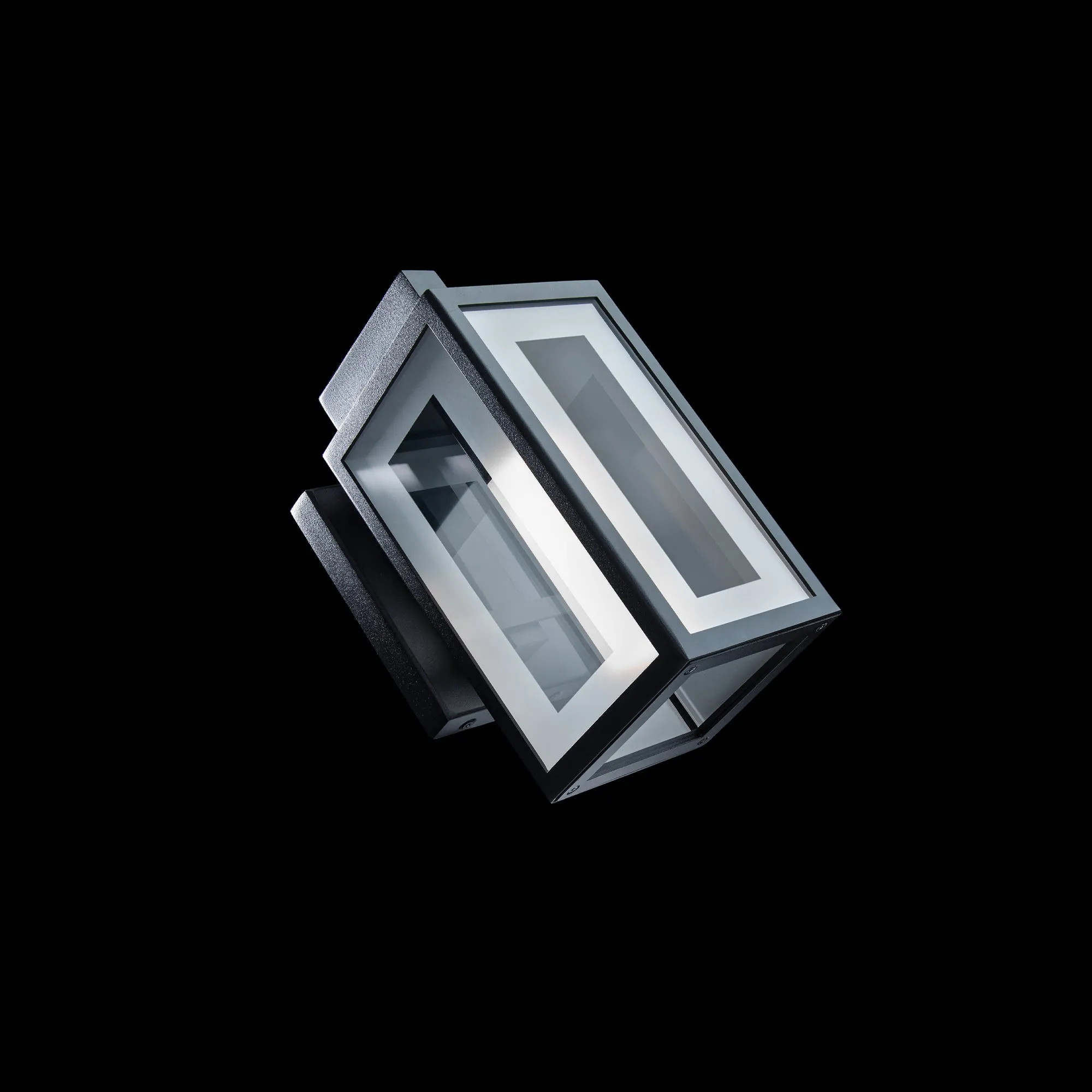 Cambridge LED Outdoor Wall Light