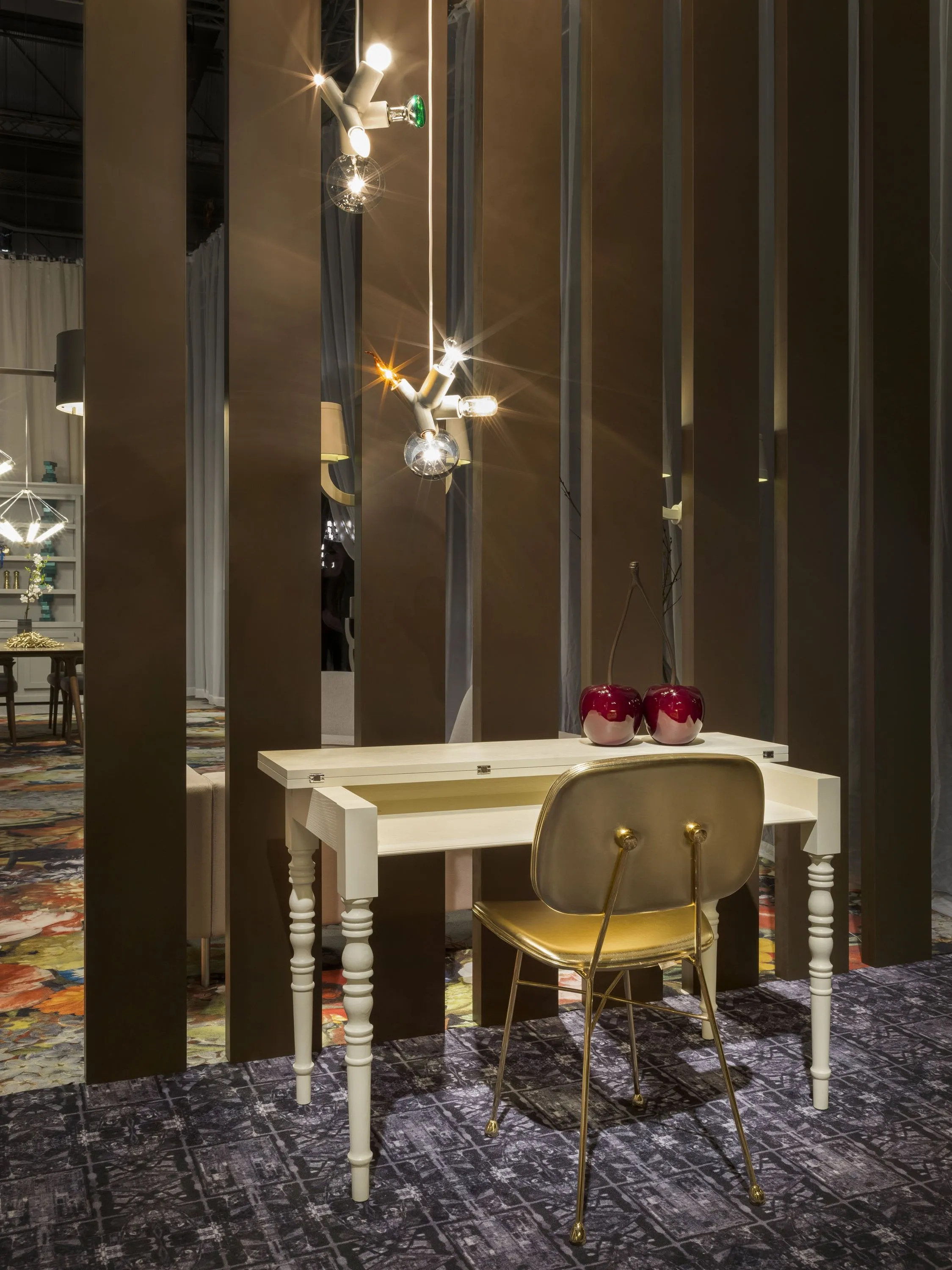 CLUSTER LAMP