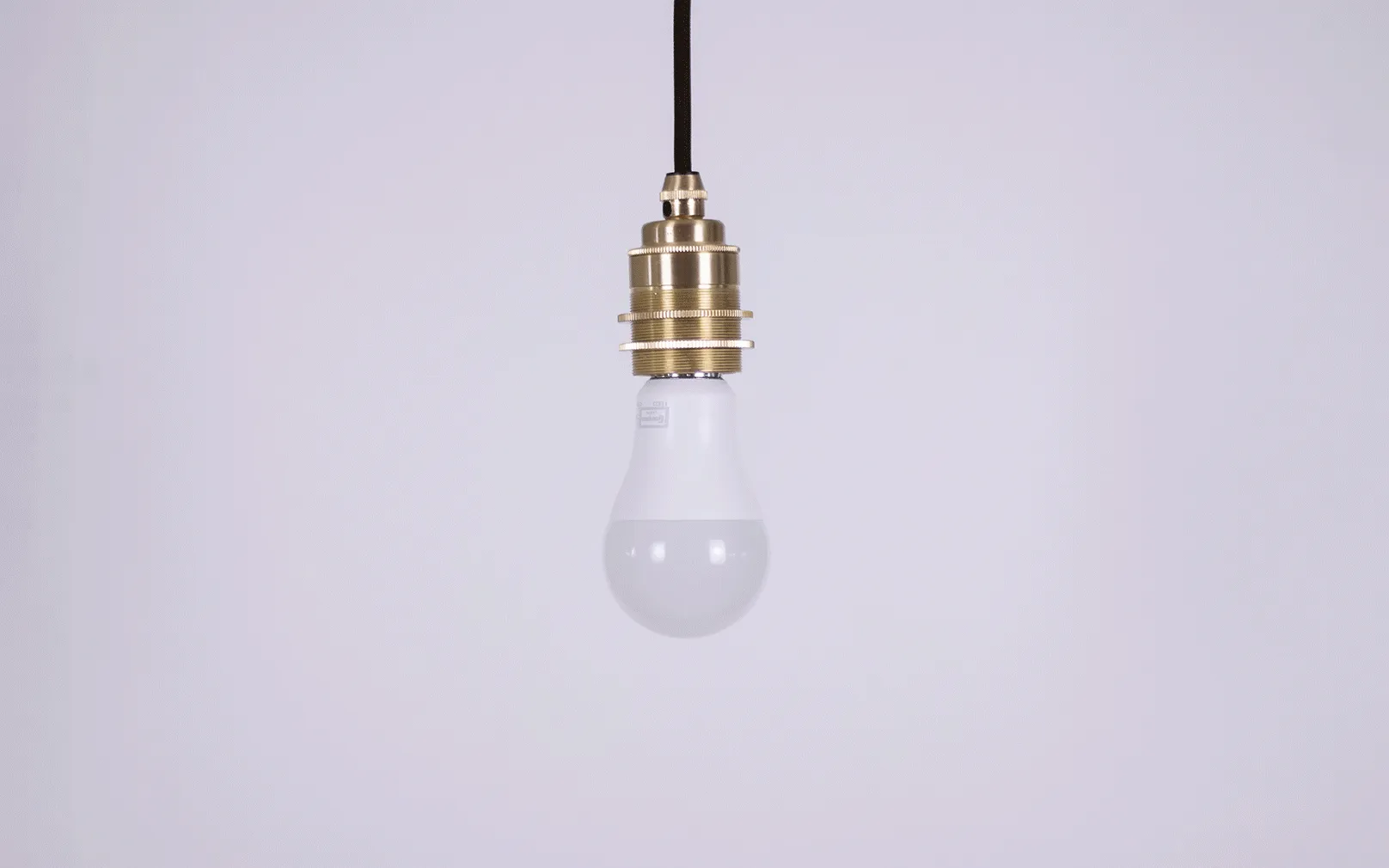 Crompton 11823 LED Light Bulb