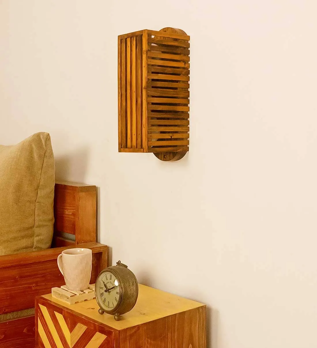 Elegant Lux Brown Wooden Wall Light