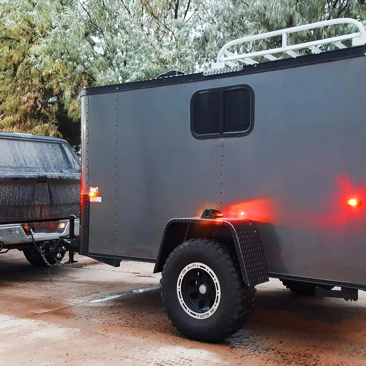 Enclosed Amber Red Trailer Fender Lights (Pair)