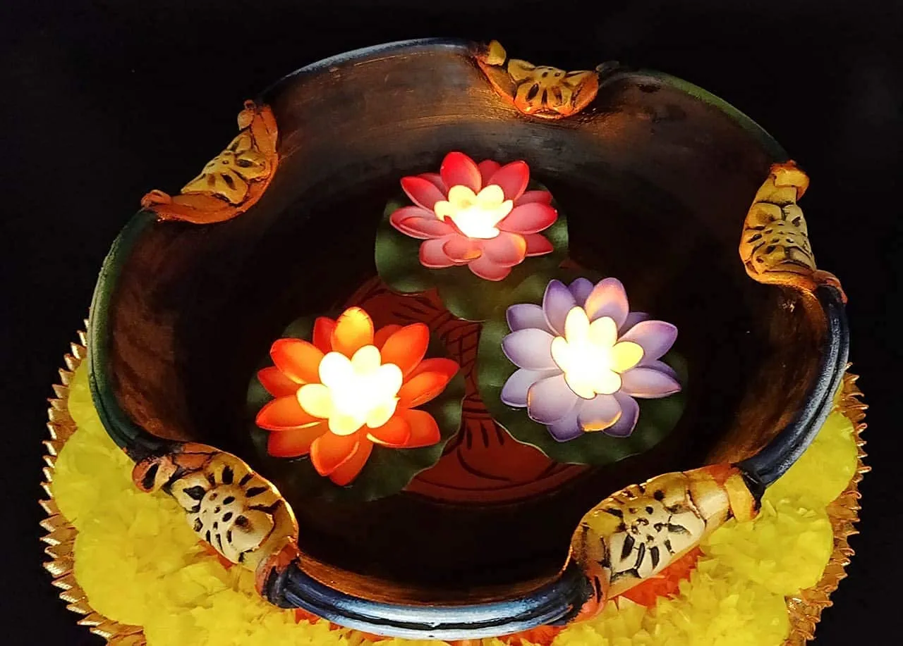 Home Harmony's LED Water Floating Lotus Flowers with Batteries (Multicolor, 6 LED Floating Lotus Flowers) - 6pcs