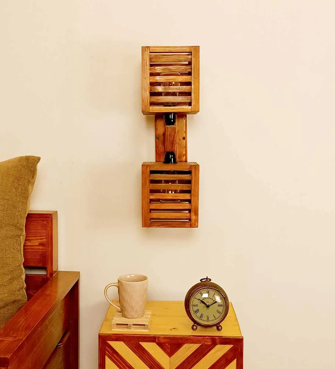 Lyon Duo Brown Wooden Wall Light