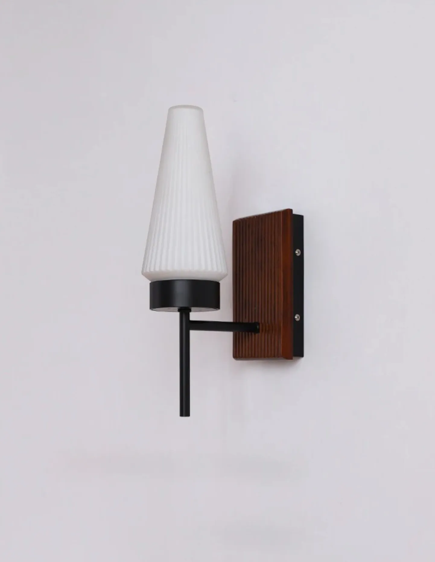 Modern Led Wall Lamp Korea AC90-260V Wall Mounted Wall Lights Fixture Bathroom Mirror Light Sconce Black Copper Nickel Wall Lamp