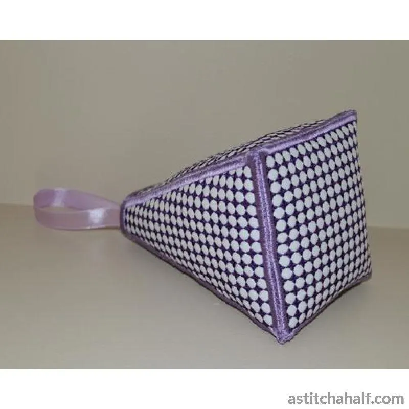 Pyramid Door Stop Lace Diamonds