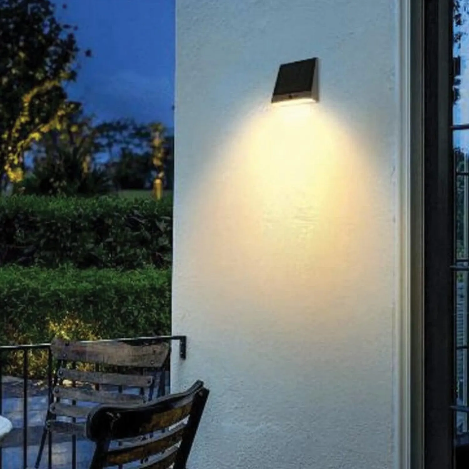 Solar Wall Down Light with Sensor