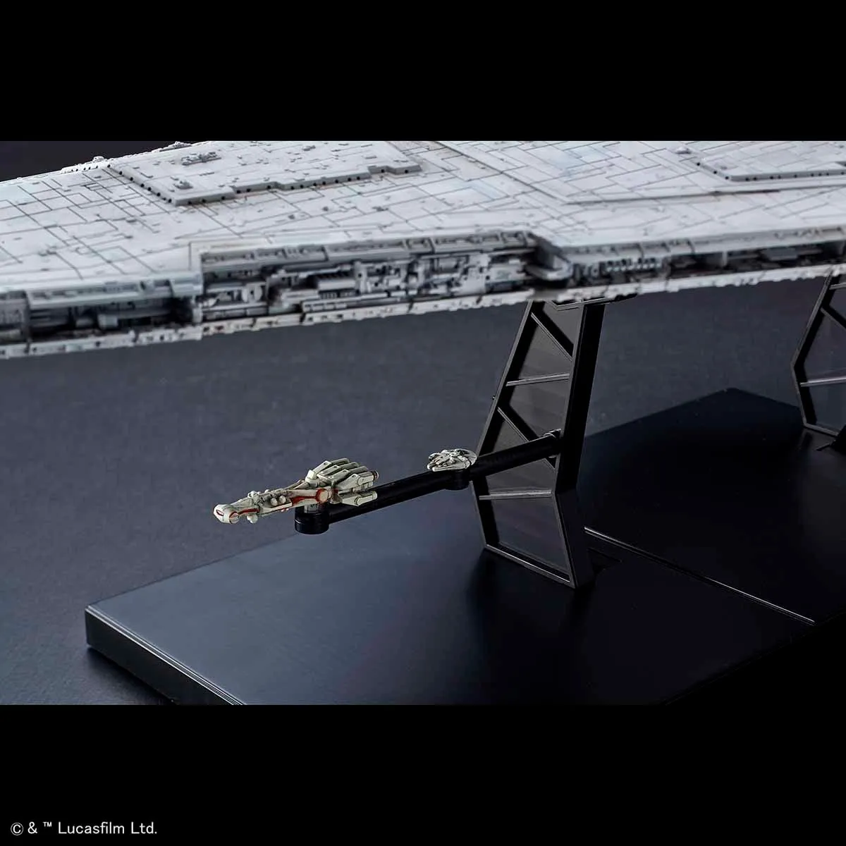 SW - Star Destroyer (Lighting Model) 1/5000